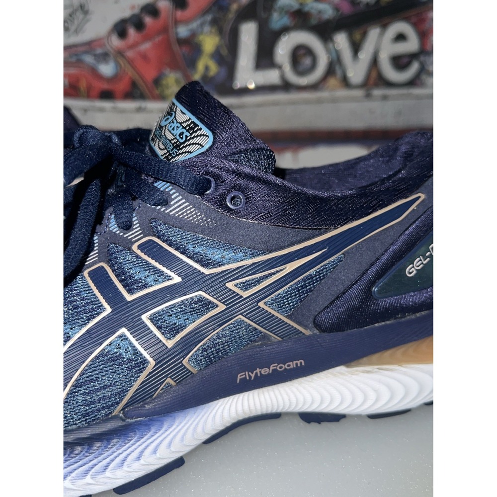 Asics Gel-Nimbus 22 Midnight Blue Gold Running Shoes 1012A587 Womens 6.5 - Picture 3 of 14